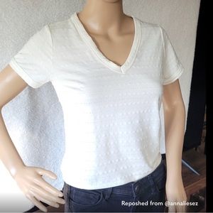 𝅺White short sleeve crop top by Heart & Hips size medium